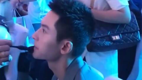 娱乐圈吃瓜直播间明星,明星幕后故事大揭秘 第2张 娱乐圈吃瓜直播间明星,明星幕后故事大揭秘 第2张